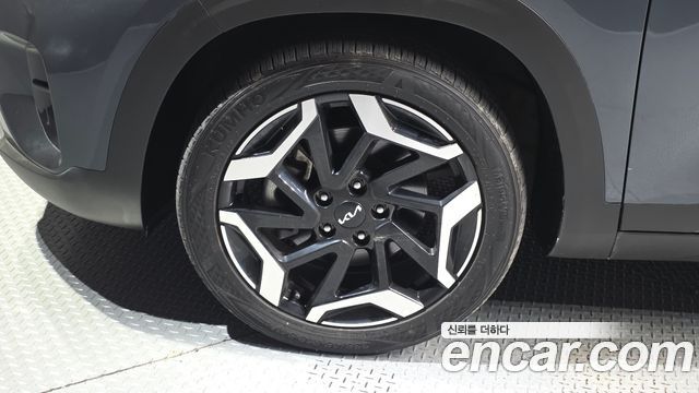 Kia Seltos 2023 — photo 5