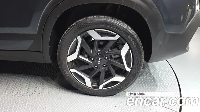 Kia Seltos 2023 — photo 7