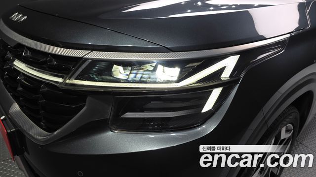 Kia Seltos 2023 — photo 8