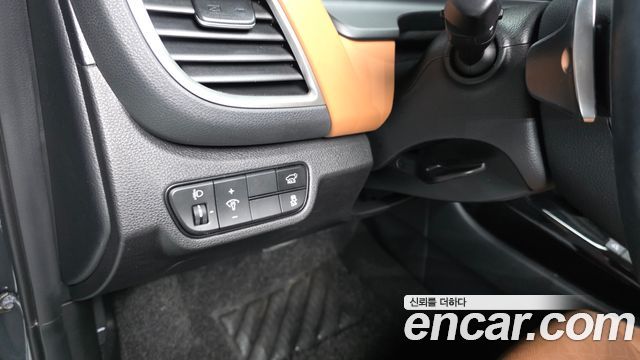 Kia Seltos 2023 — photo 27