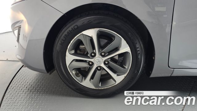 Hyundai i30 2015 — photo 5