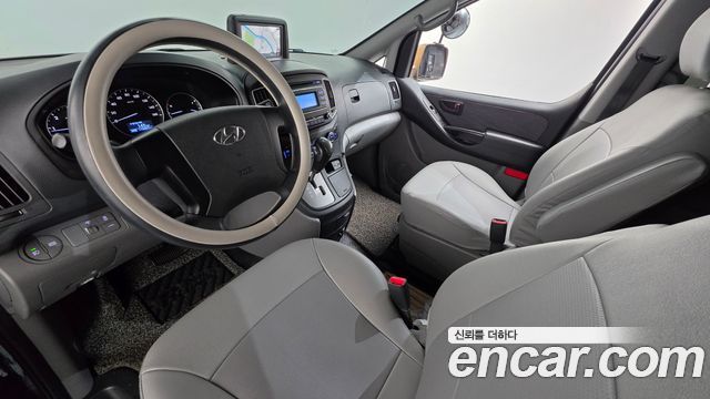 Hyundai Starex 2017 — photo 7
