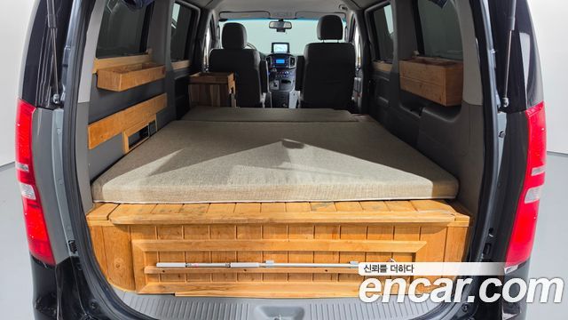 Hyundai Starex 2017 — photo 20