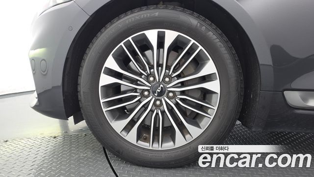 Kia K9 2022 — photo 5