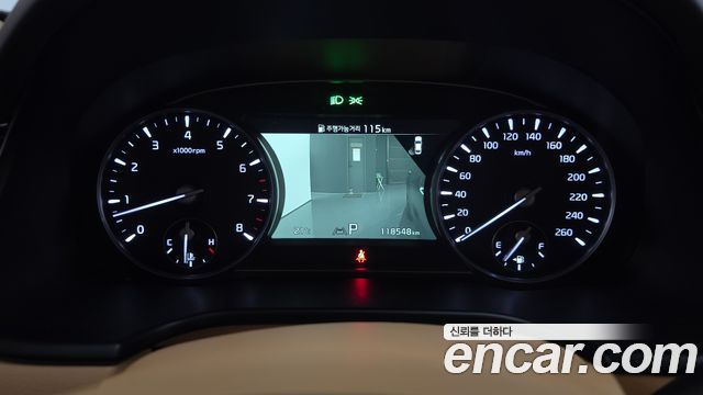Kia K9 2022 — photo 11