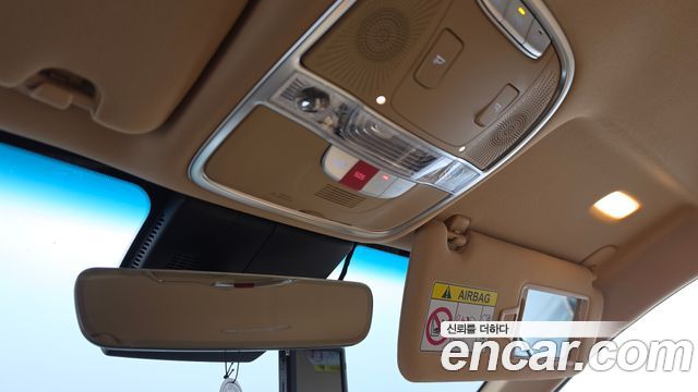 Kia K9 2022 — photo 25