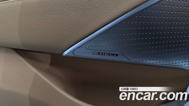 Kia K9 2022 — photo 30