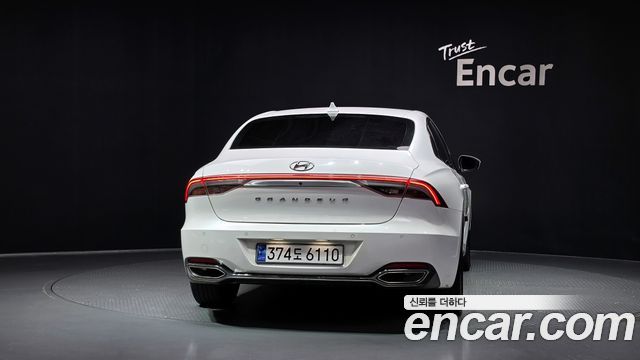 Hyundai Grandeur 2023 — photo 4