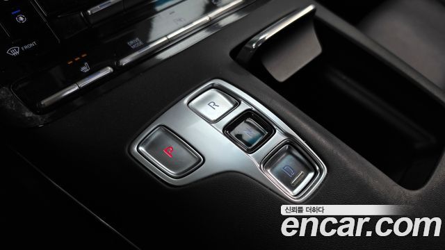 Hyundai Grandeur 2023 — photo 12