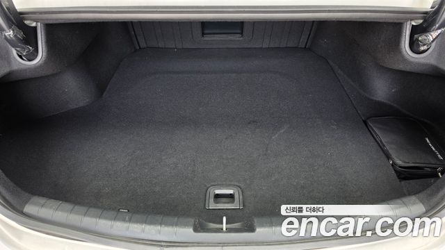 Hyundai Grandeur 2023 — photo 26