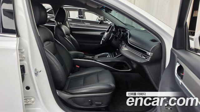 Hyundai Grandeur 2023 — photo 16