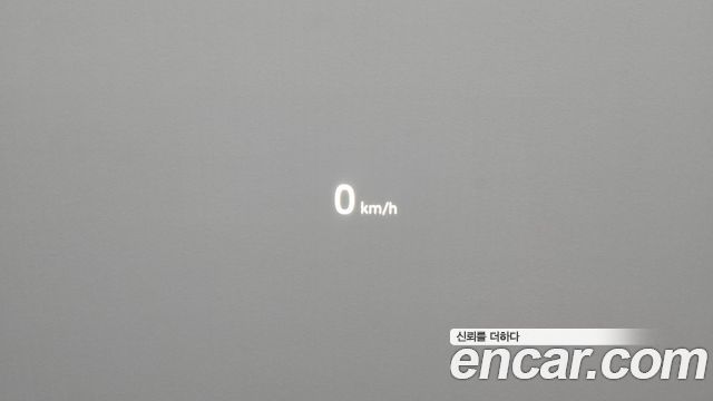 Land Rover Defender 2023 — photo 32