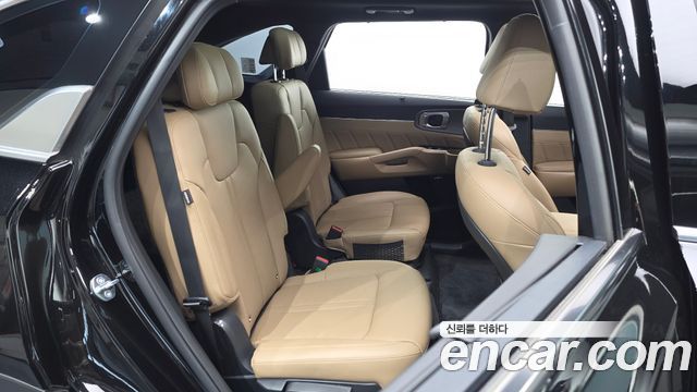 Kia Sorento 2024 — photo 11
