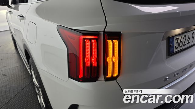 Kia Sorento 2021 — photo 9