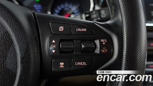 Kia Canival 2019 — photo 24