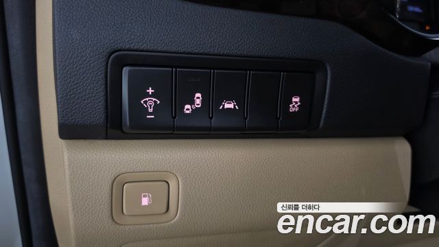 Kia Canival 2019 — photo 30