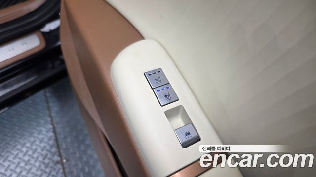 Hyundai Grandeur 2023 — photo 25