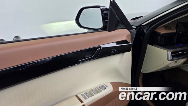 Hyundai Grandeur 2023 — photo 27