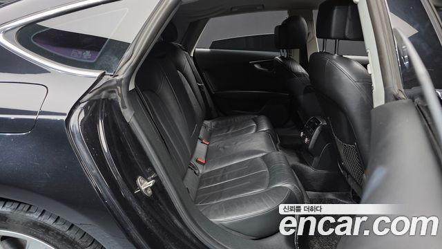 Audi A7 2014 — photo 12
