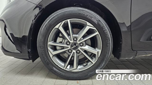 Kia K3 2022 — photo 5