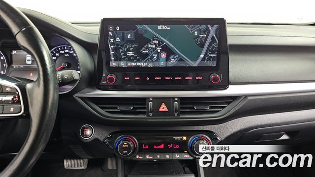 Kia K3 2022 — photo 18