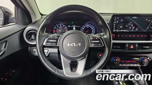 Kia K3 2022 — photo 19