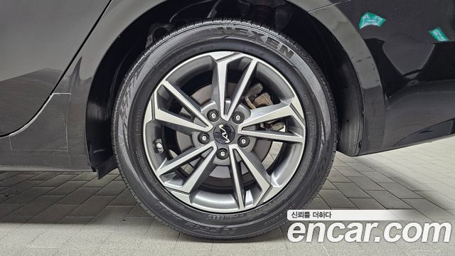 Kia K3 2022 — photo 7