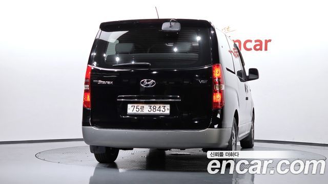Hyundai Starex 2017 — photo 4
