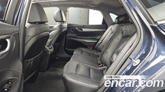 Hyundai Grandeur 2018 — photo 18