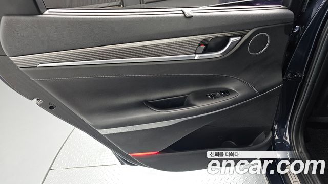 Hyundai Grandeur 2018 — photo 15