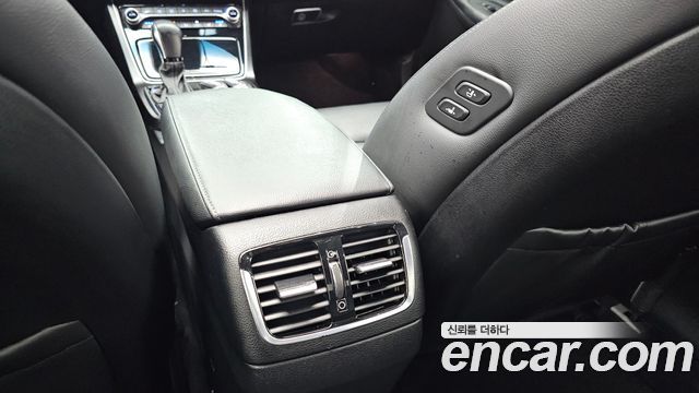 Hyundai Grandeur 2018 — photo 33