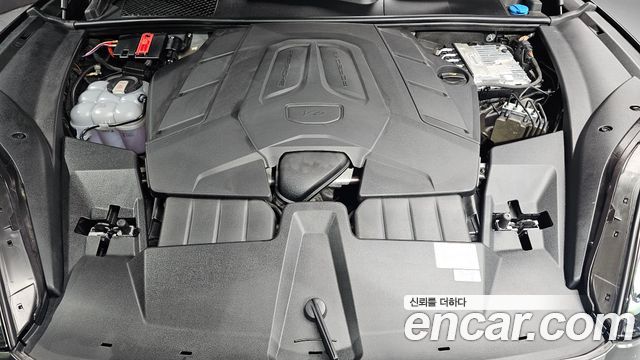 Porsche Cayenne 2024 — photo 6