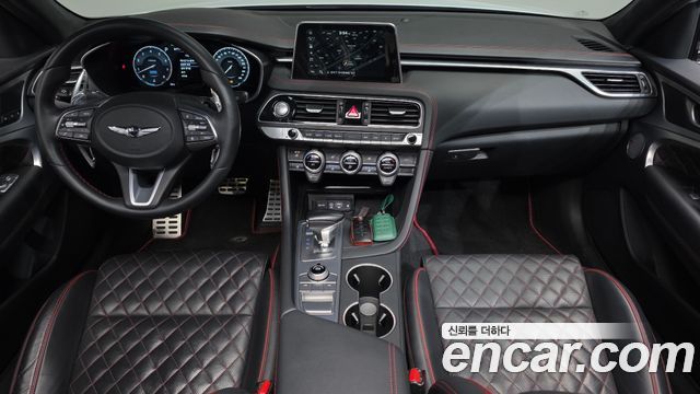 Genesis G70 2020 — photo 10