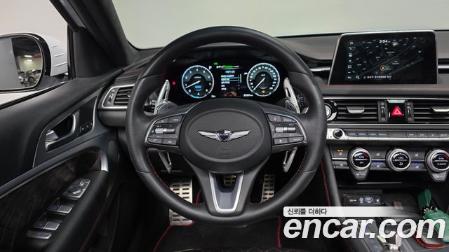Genesis G70 2020 — photo 19