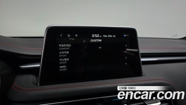 Genesis G70 2020 — photo 23