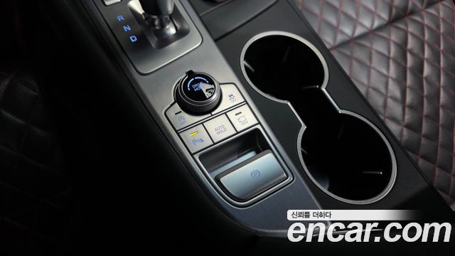 Genesis G70 2020 — photo 36