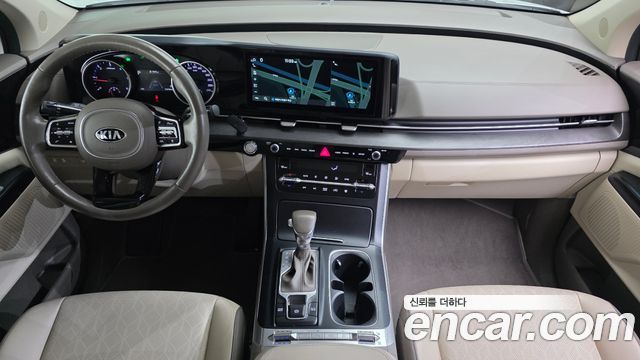 Kia Canival 2021 — photo 10