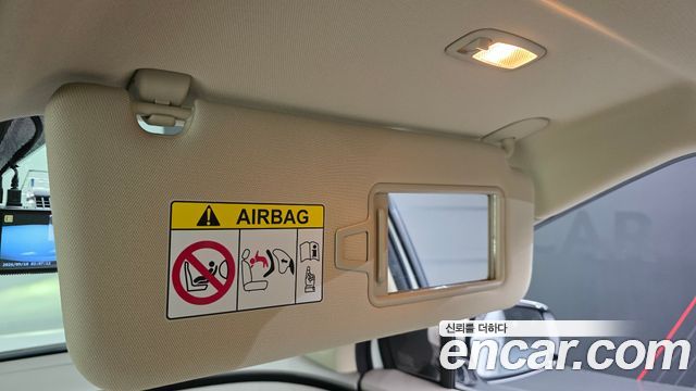 Kia Canival 2021 — photo 31