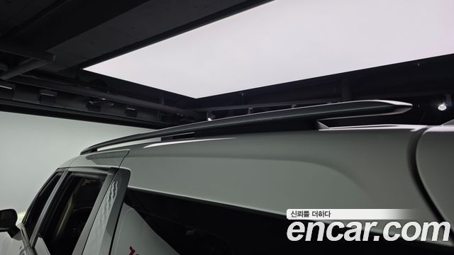 Kia Canival 2021 — photo 35