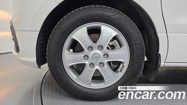 Hyundai Starex 2021 — photo 5