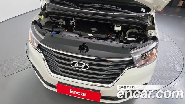 Hyundai Starex 2021 — photo 6