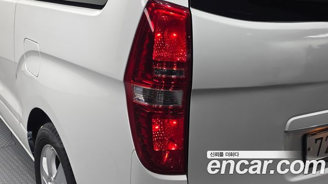 Hyundai Starex 2021 — photo 9