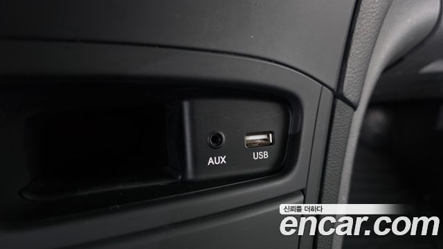 Hyundai Starex 2021 — photo 30