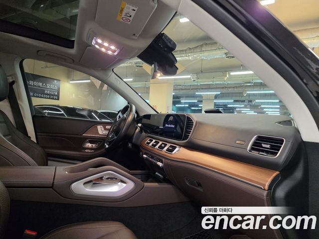Mercedes-Benz GLE-Class 2021 — photo 16