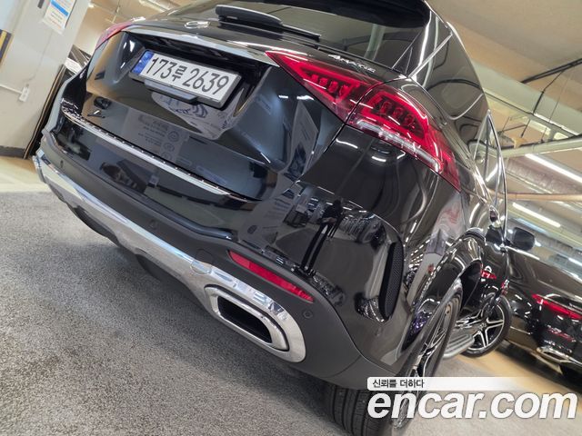 Mercedes-Benz GLE-Class 2021 — photo 18