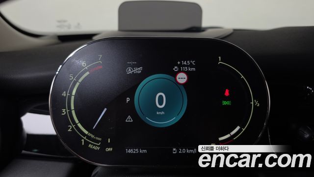 Mini Cooper 2023 — photo 11