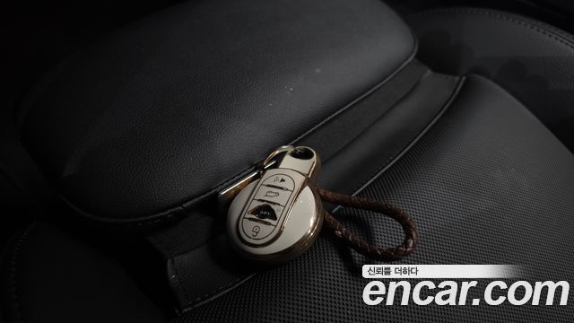 Mini Cooper 2023 — photo 20