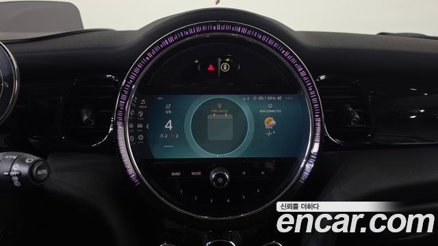 Mini Cooper 2023 — photo 24