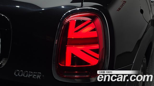 Mini Cooper 2023 — photo 9
