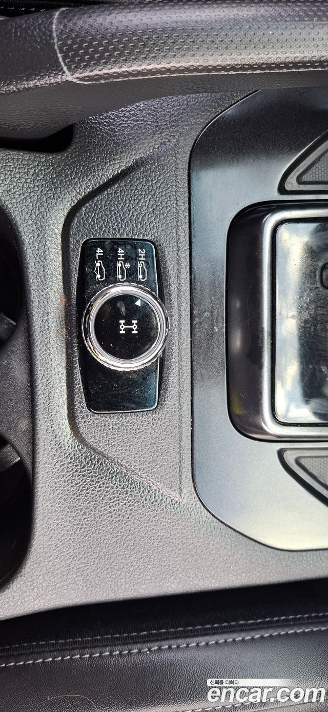 KG Mobility Rexton 2020 — photo 20